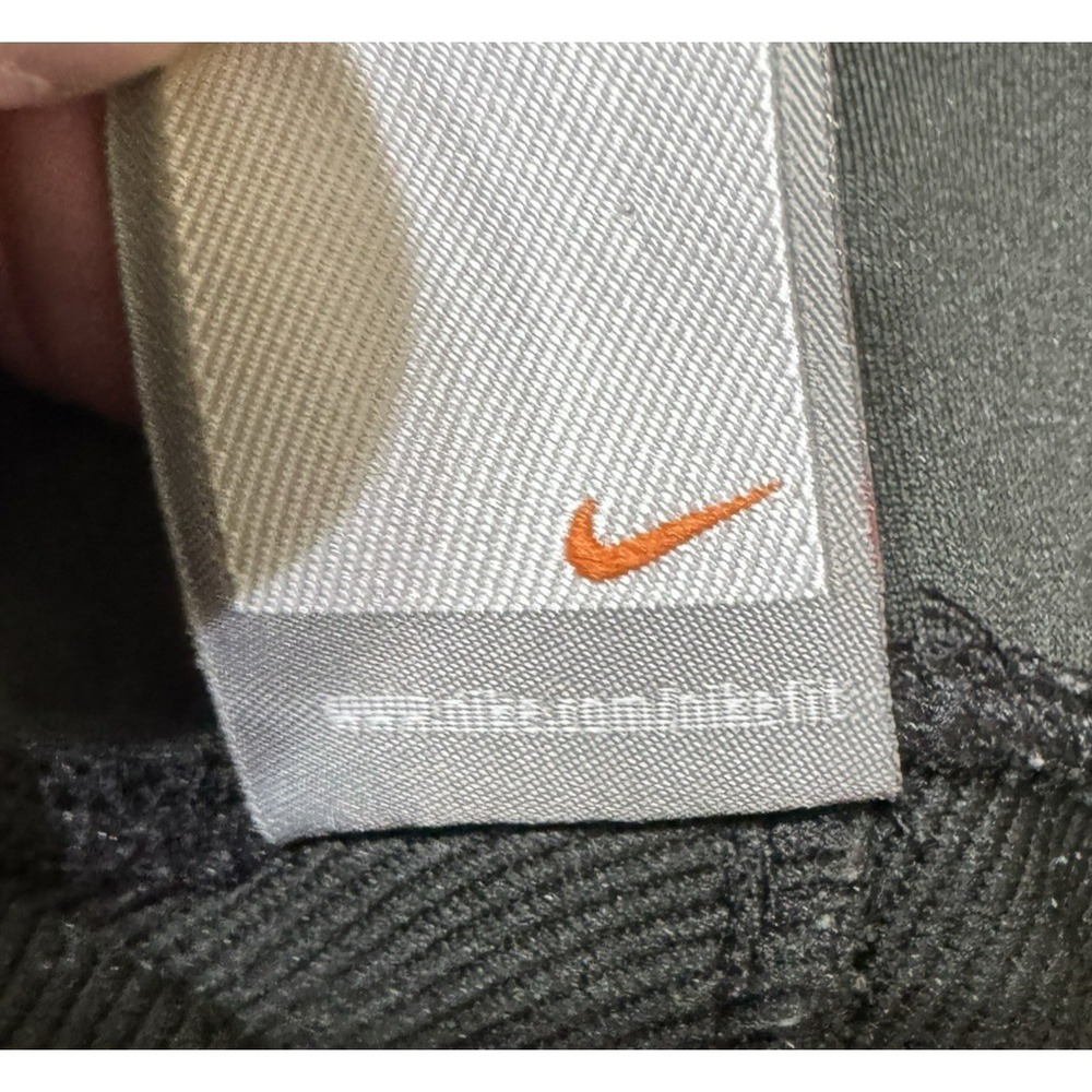 Nike Fit Dry Cargo Shorts Capris Black Pink XS Wide Flare Pockets Stretch - Picture 5 of 11